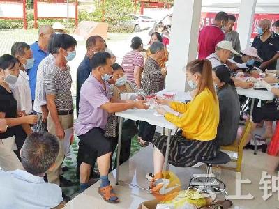 九里回族乡志愿服务队助力血吸虫病防治筛查