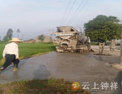 钟祥市统计局：实地走访办实事 火速修路暖人心 