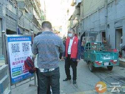 钟祥城区各商超 市场严把“入口关” 营造安全消费环境