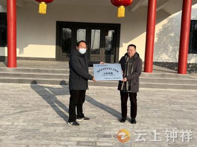 湖北千宝食用菌有限公司：“四专”打造示范基地