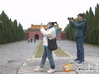 百名摄影大咖走进钟祥  用镜头展示浪漫寿乡