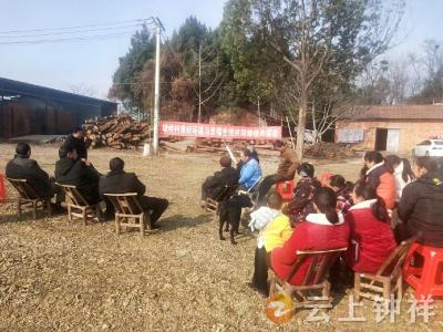 钟祥市东桥镇墩岭村搭起连心桥共商共谋共同缔造