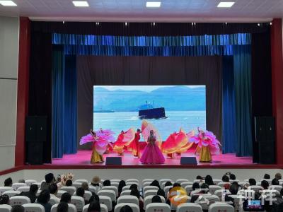 长滩镇：送戏下乡乐群众 “文化大餐”润民心