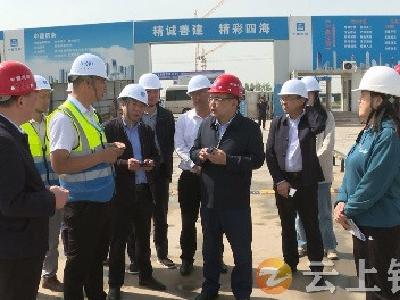 周军调研部分重点项目建设进展及“五一”期间安全生产情况