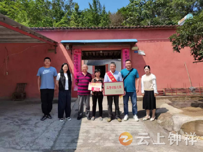 双河镇：鞭炮震天响、喜报入家中