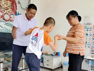 九里回族乡：真情暖童心 善行助幼苗