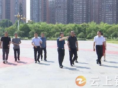 甘玲调研工人文化宫建设项目选址工作