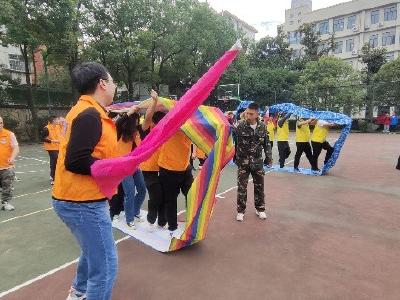 钟祥市委党校2023年秋季主体班全体学员集中开展拓展训练