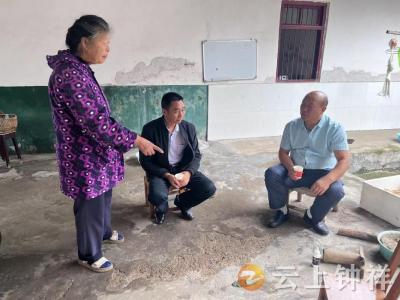 走访慰问空巢老人 真情关怀温暖人心