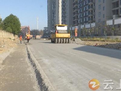 钟祥市将磷石膏用于首条市政道路工程建设