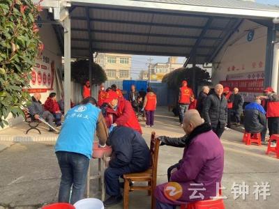 旧口镇社工站开展“爱心义剪·让爱传递”公益服务活动