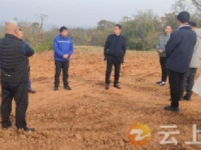 刘金山现场协调襄荆高铁钟祥段项目建设重点工作