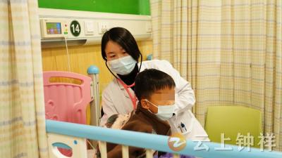 朱靖：春节坚守一线 她为患儿“守岁”