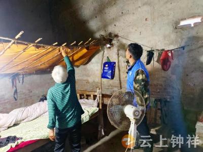 柴湖镇：网格员闻“汛”出击，宣传排查两不误