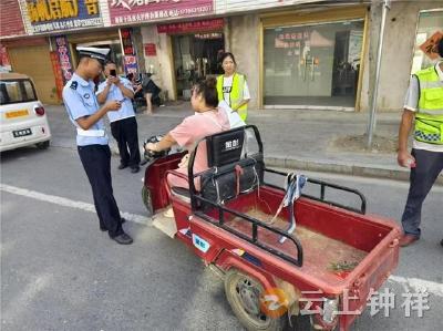 严整治 强宣教——柴湖镇开展夏季交通安全大整治行动