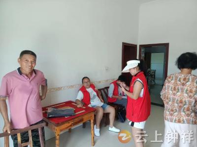 旧口镇刘湖村：医保代缴暖民心