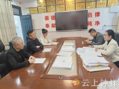 钟祥市专项督查教师继续教育学时登记工作