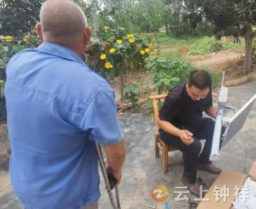 文集镇沿河村：网格助力安装路灯暖民心