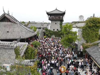 钟祥：国庆七天乐 旅游人气旺