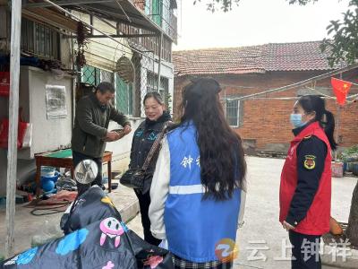 郢中街道宫塘社区：安全宣传送上门 筑牢安全防护网