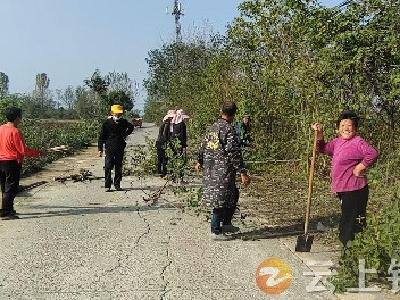 石牌镇伍冲村：“清洁家园”行动助力美丽乡村建设