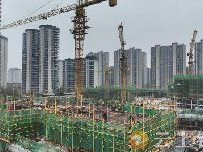 《冲刺四季度 奋战全年红》 城投·龙山学墅按下建设“加速键”