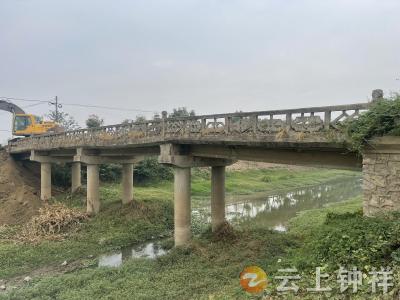 柴湖镇关山桥焕新，助力乡村振兴加速前行