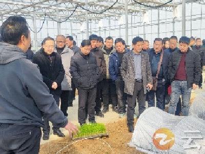 荆门市春季农机化新技术推广培训在钟祥举办