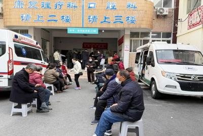 钟祥市第三人民医院：关爱老年  健康同行