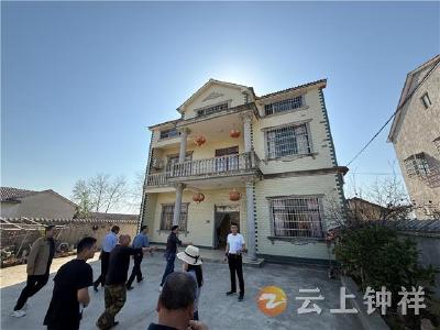 柴湖镇开展“最美庭院”评比 助力乡村颜值提升