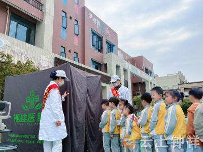 钟祥市承天小学幼儿园：视力专项检查 守护孩子“睛”彩世界