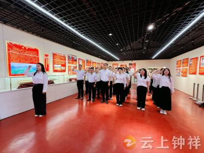 赓续红色血脉 传承红色基因——钟祥二中党员教师赴张集镇杨畈村开展主题党日活动