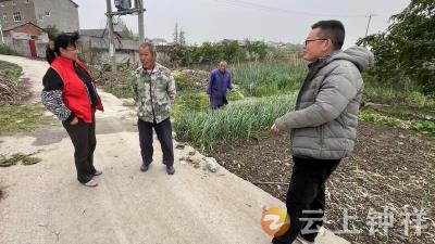 石牌镇王坡村：网格员紧急排查 守护村民平安 