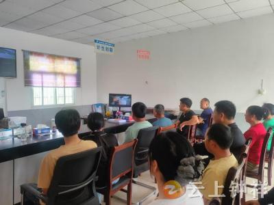 长寿镇开展全民安全宣教活动 织密基层“平安网”