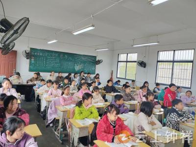聚焦课堂实效 赋能乡村教育——贺集小学“同课异构”赛课活动圆满举行