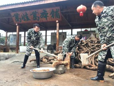 【五四特辑·青春在钟祥】邵济民：回乡创业，借葛粉产业助力乡村振兴! 