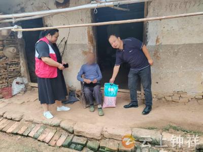 冷水镇：网格服务暖人心 端午慰问传温情