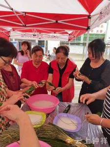 九里回族乡社工站开展“粽叶飘香敬桑榆·端午温情暖夕阳”主题活动