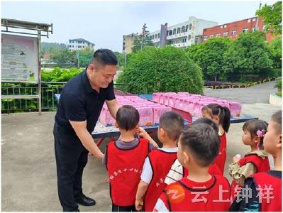张集镇：幼小携手共育人 双向合作促成长