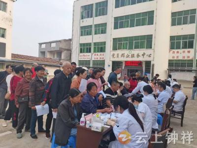 九里回族乡肖店社区开展健康义诊活动