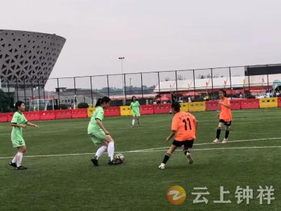 莫愁小学：绿茵逐梦少年强 摘得魁星凯歌扬