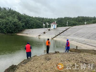 张集镇月亮门村：闻“汛”而动 听“令”而行