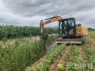 柴湖镇积极开展沟渠疏浚工作 提升防汛抗旱能力