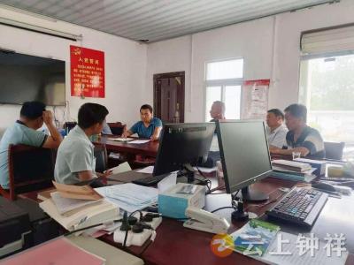 张集镇斋公岭村开展“三大精神”微宣讲活动 凝聚奋进力量