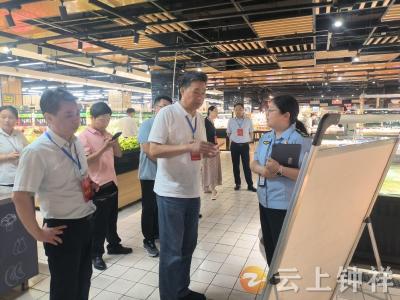 钟祥市人大常委会视察《食品安全法》贯彻实施情况