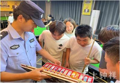 柴湖镇开展禁毒宣传进娱乐场所活动