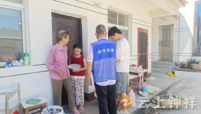 双河镇尹坪村：“宣传+巡查”织密暑期防溺水“安全网”