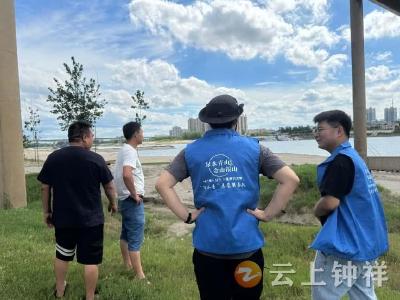 20余人3小时奋战！文集镇为汉江“美颜”进行时