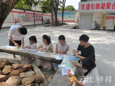 钟祥市东桥镇社工站开展：“童心守护·巧手筑梦” 用钻石贴画点亮困境儿童梦想