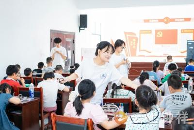 石牌镇贺集社区：夏令营“山河百宝箱”开启地域文化探索之旅